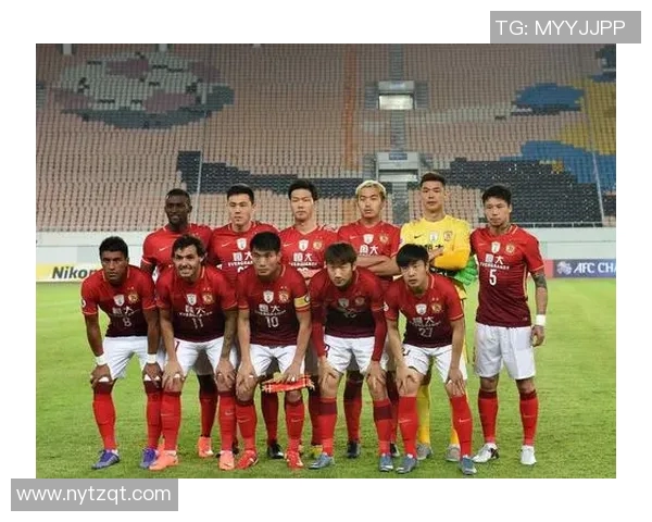 与足球明星合照剪辑分享你的足球梦想与偶像的亲密瞬间 与足球明星合照剪辑分享你的足球梦想与偶像的亲密瞬间